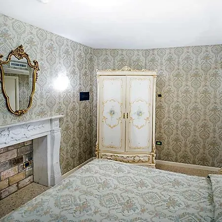 Dimora Marciana Bed & Breakfast