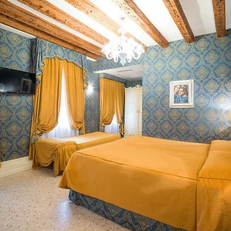 Dimora Marciana Bed & Breakfast 3*