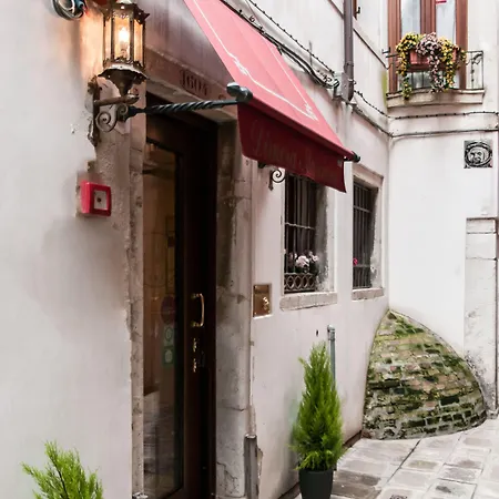 ديمورا مارشيانا 3* البندقية